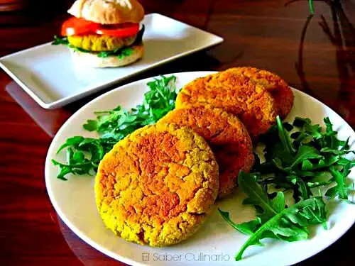 Amaranth with wakame seaweed burguer/ burguer de amaranto con alga wakame|erreta (euskadi)さん