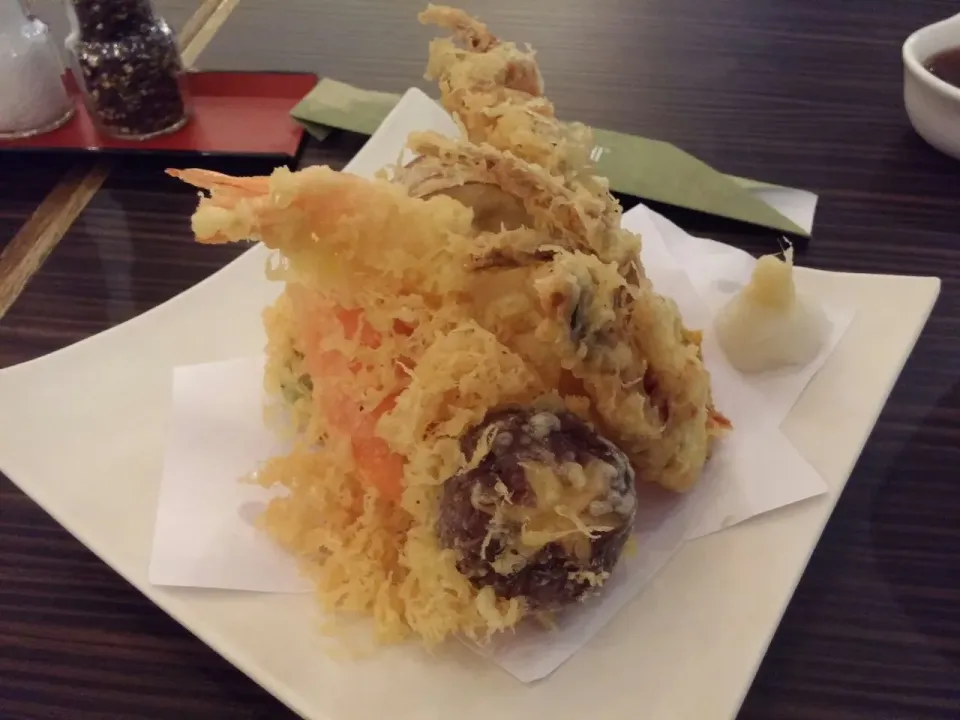 Assorted Tempura|FooDin'sさん