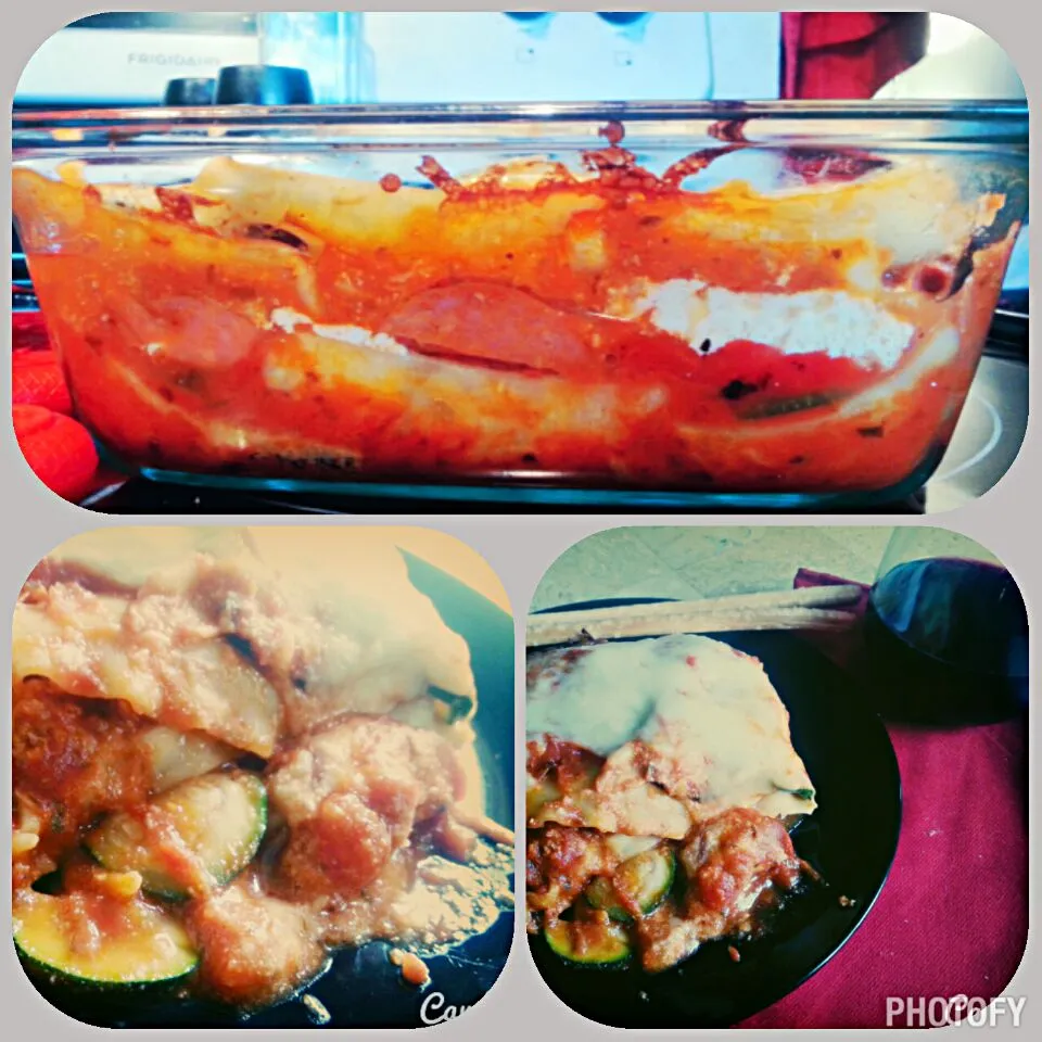 Pepperoni, Zucchini & Roasted Red Pepper Lasagna with Sea Salt Breadsticks and Cabernet Sauvignon|Courtney Alizabet Riess Handelさん