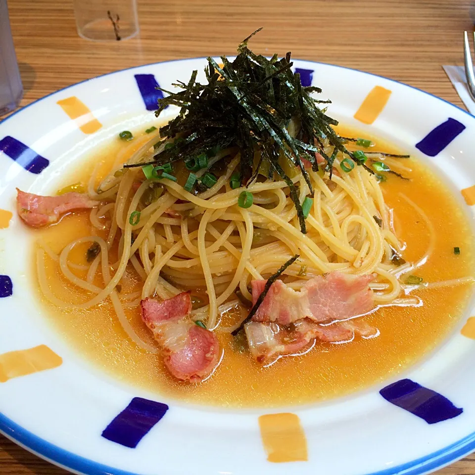 高菜とベーコンの醤油ベースパスタ|マユマユさん