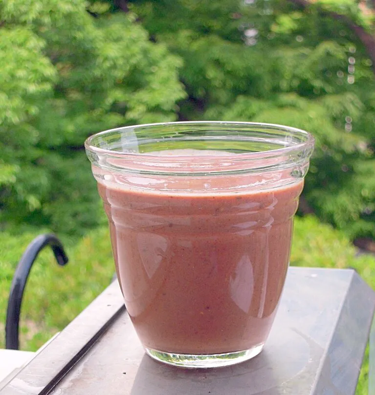 Snapdishの料理写真:Smoothie with sweet potato and cinnamon|JoAnne Taplinさん