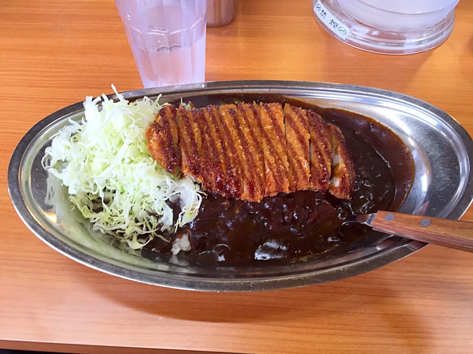 Snapdishの料理写真:ロースカツカレーエコノミー|Yukitaka Nishidaさん