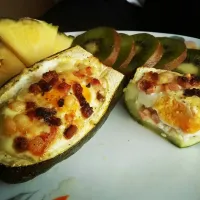 Filled zucchini with egg/cheese and smoked ham.😊|Lilian Sinikaldaさん