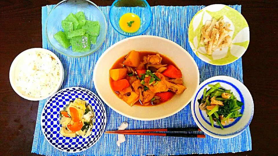 圧力鍋で♪カレー風味の鶏手羽元和風煮込み🌌|pikyuさん