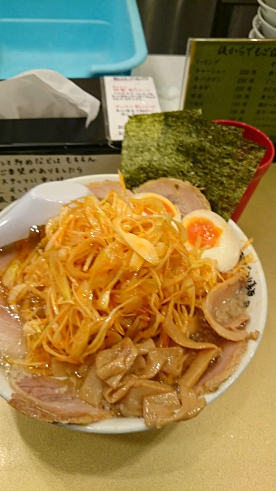 Snapdishの料理写真:スペシャルしょうゆラーメン|壱歩さん