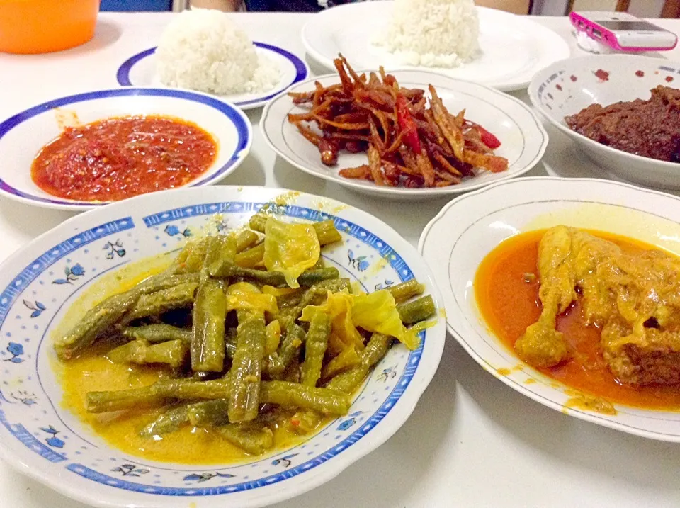 Snapdishの料理写真:Sayur|Bambang Budiono Tjioさん