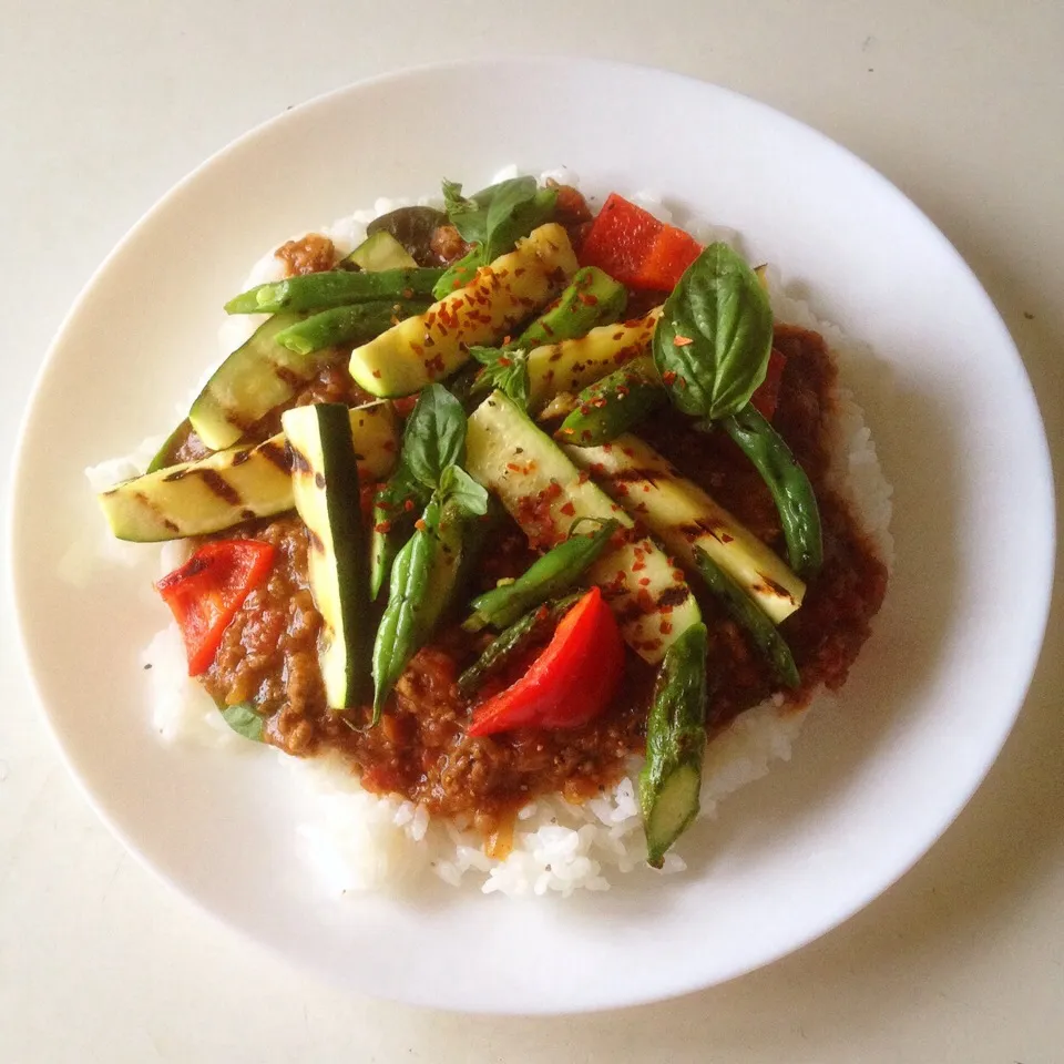 焼き野菜とカレー。|ヘイオークボさん