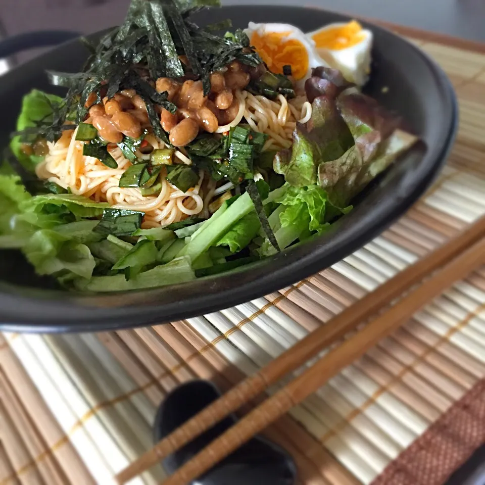 Snapdishの料理写真:昼食◎ 無国籍そうめん  温玉失敗して茹で卵に…😱|しょちちさん