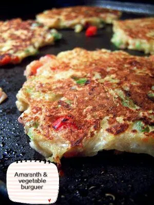 Amaranth & vegetables burguer/burguer de amaranto y verduras|erreta (euskadi)さん