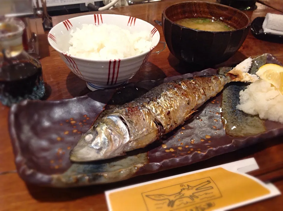 イワシの塩焼き定食😋🐟|アライさんさん