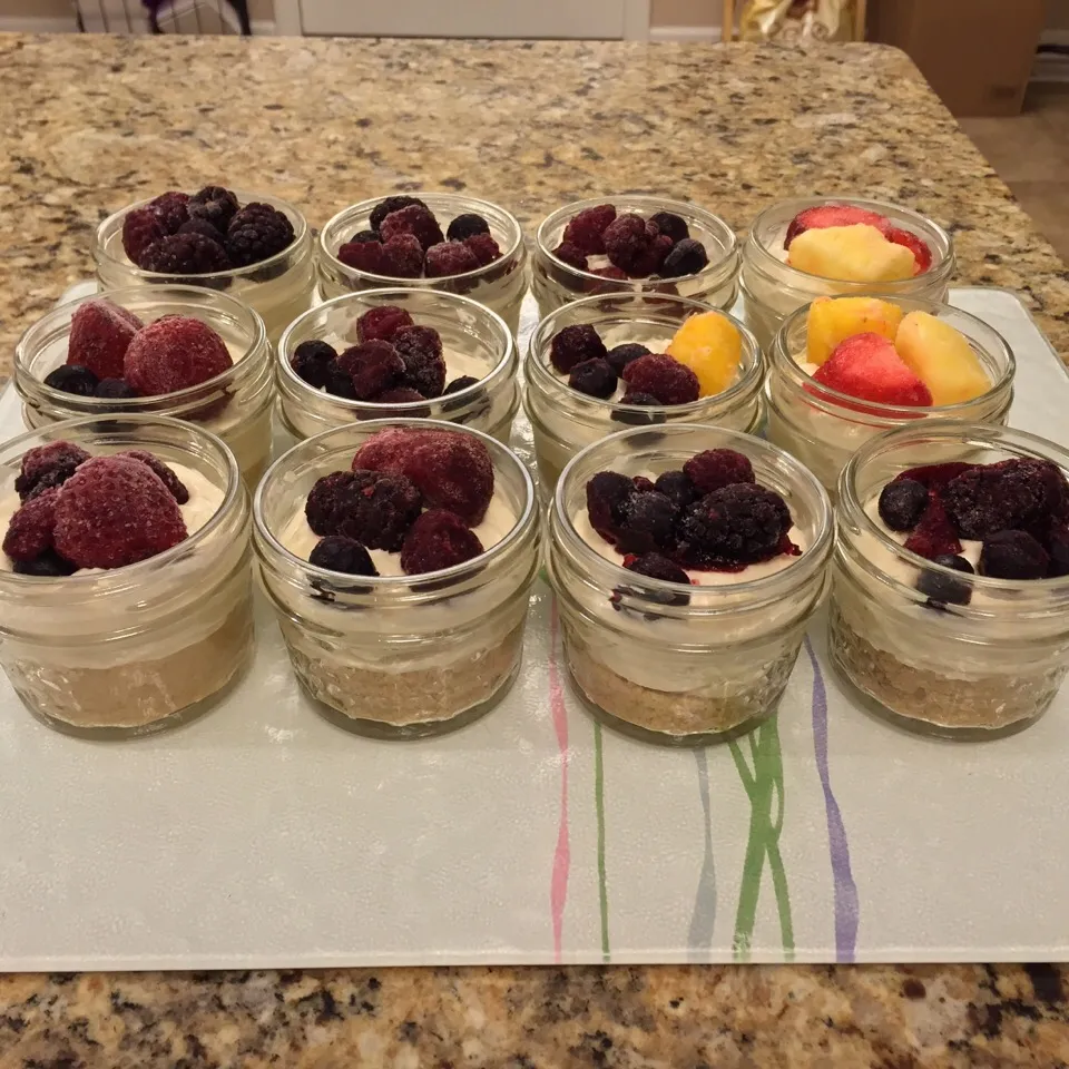 Fruit Tart in Mason Jar|Anne Willさん