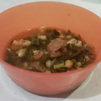 Toddler lunch. Beef, barley and kale soup made with leftover osso bucco.
#toddler #lunch #soup #beef|Kira Sさん