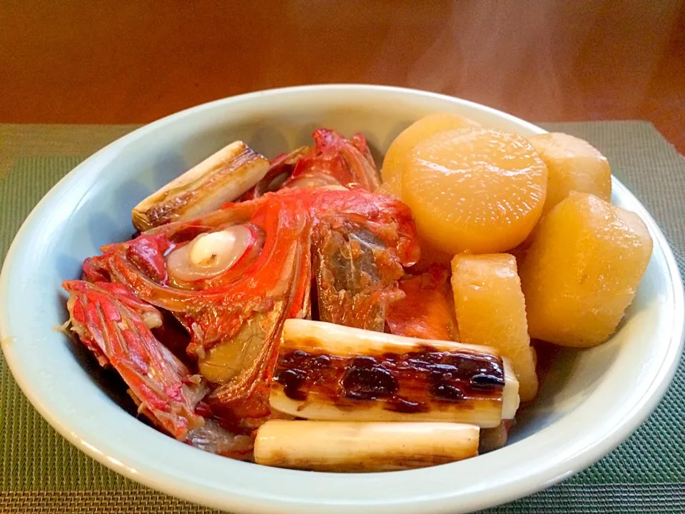 Simmered Splendid alfonsino&radish🐟金目鯛のお頭と大根の煮付け|🌈Ami🍻さん