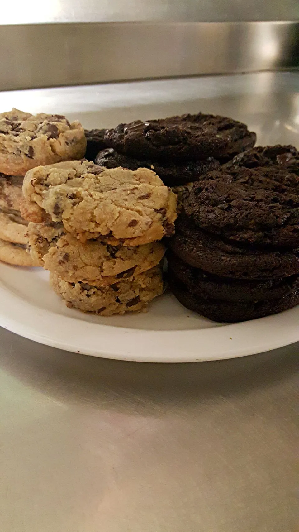 Gluten free espresso double chocolate chip and gluten free chocolate chip cookies.|ro miさん