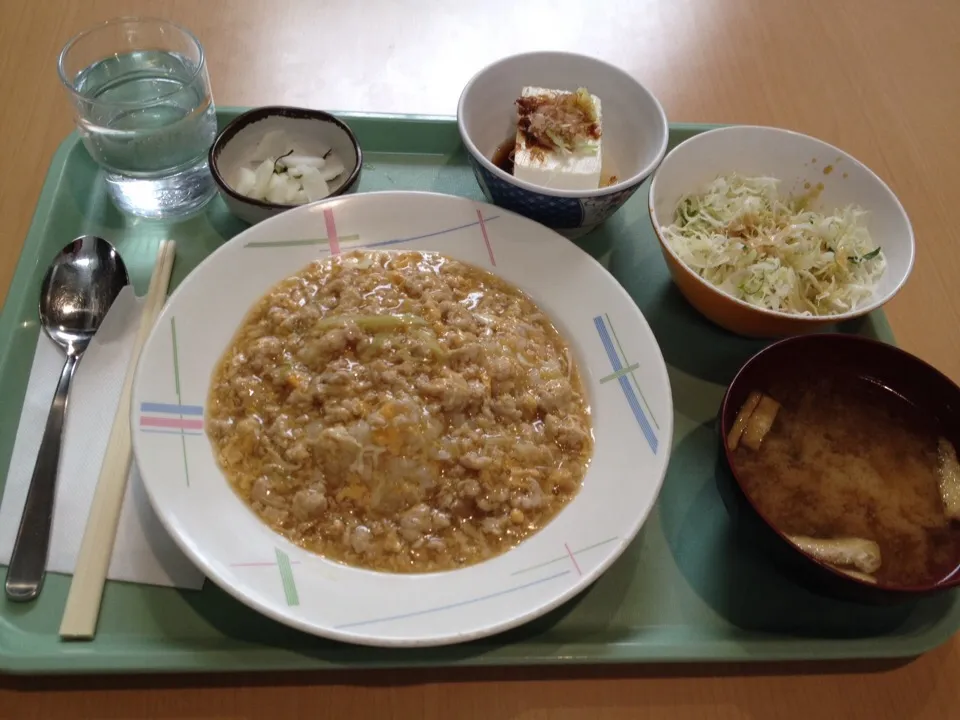 鶏そぼろ餡掛け丼|おっちさん