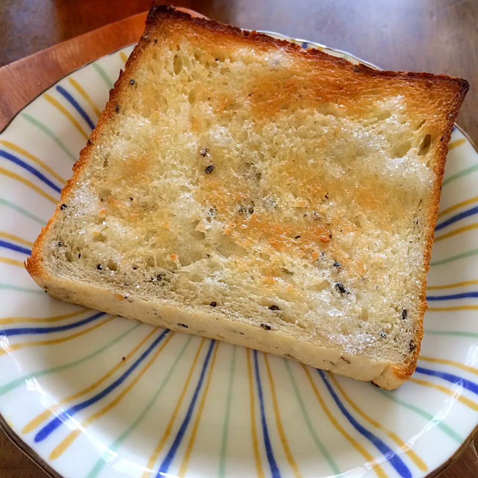 Snapdishの料理写真:食パン  甘|ペロリchan ☀️さん