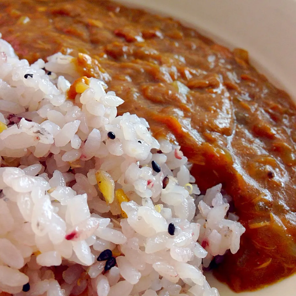 雑穀ごはんとツナカレー|Ayakoさん