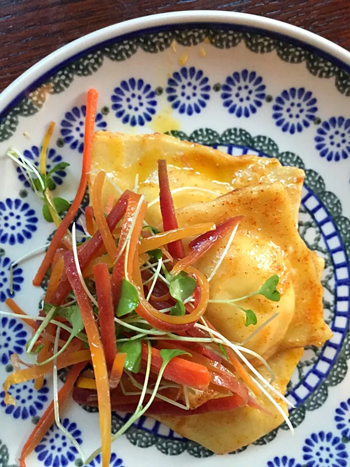 rainbow carrot ravioli|Matthew Cashenさん