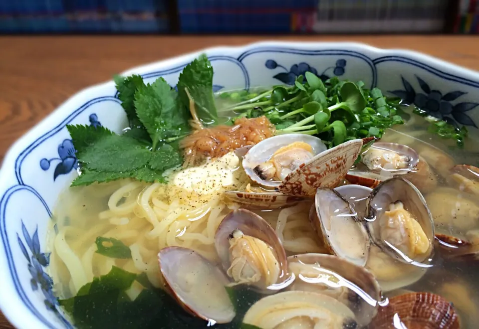 コーズ亭らーめん始めますたʕ-̼͡-ʔあさりらーめん🍜ʕ-̼͡-ʔ|七海さん