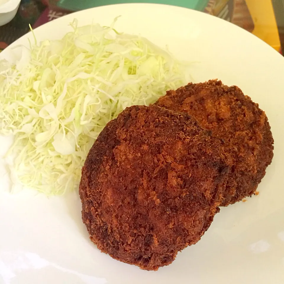 Wagyu Menchi Katsu|Kath Kanekoさん