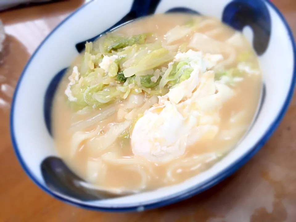 白味噌煮込みうどん|ありかさん