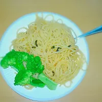 明太子パスタ
パスタ用のレンジでチンして作る道具で作った╰(*´︶`*)╯♡|ピアノさん