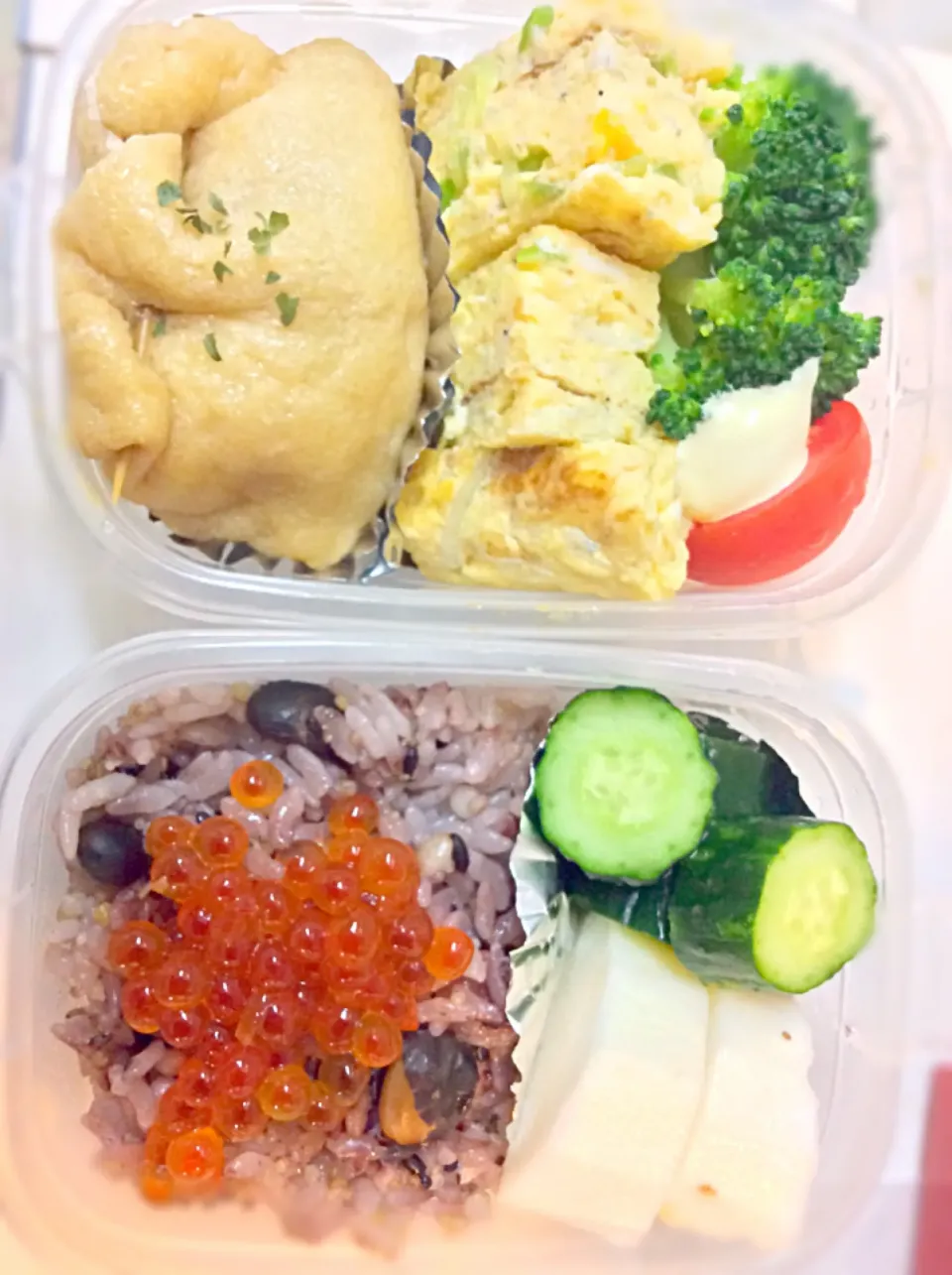 お弁当。きんちゃく、たまごやき、さらだ、イクラご飯、ヨーグルト塩麹漬けもの|泡子さんさん