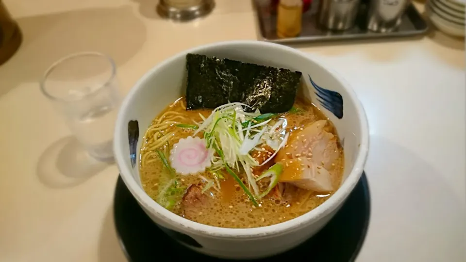 ののや本店 しょうゆ肉増し|ミナミ ヒロヤさん