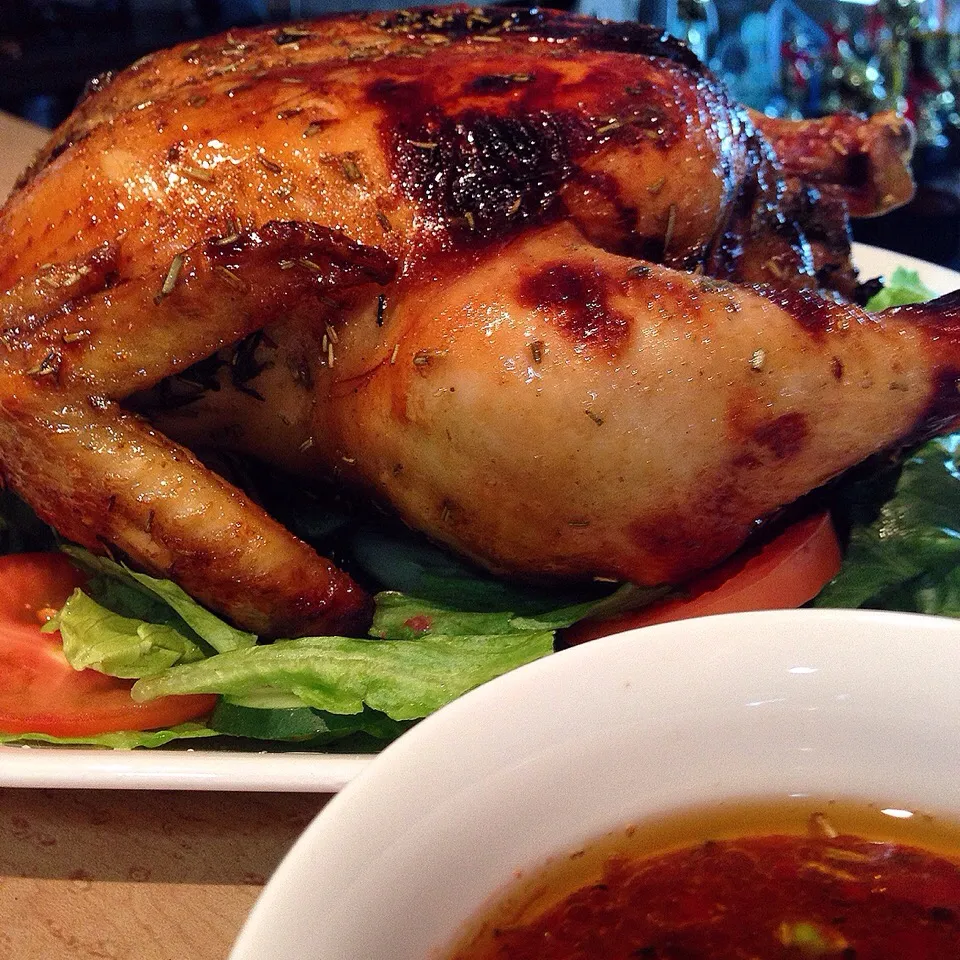 Snapdishの料理写真:Honey Spiced Roasted Chicken with Chili Dipping Sauce.|Joha Hassanさん