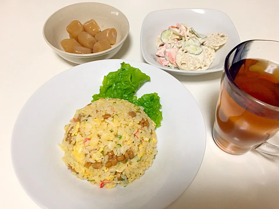 納豆チャーハン、玉こんにゃくの煮物、レンコンサラダ|コロ助さん