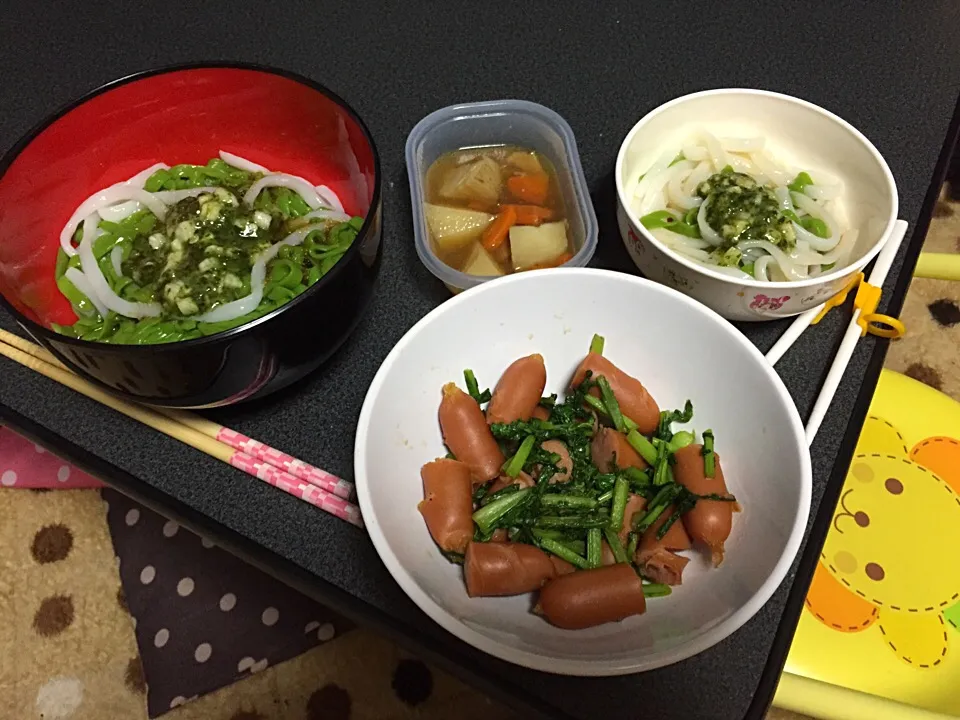 蒟蒻うどん・ウインナかき菜炒め・肉じゃが(残り)|うるしちかさん