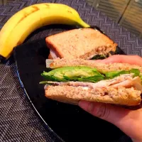 Avocado turkey sandwich|karen guevaraさん