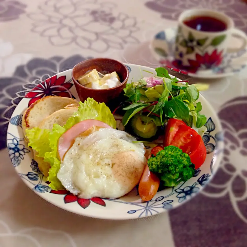 ハムエッグ朝食♡|ゆかりさん