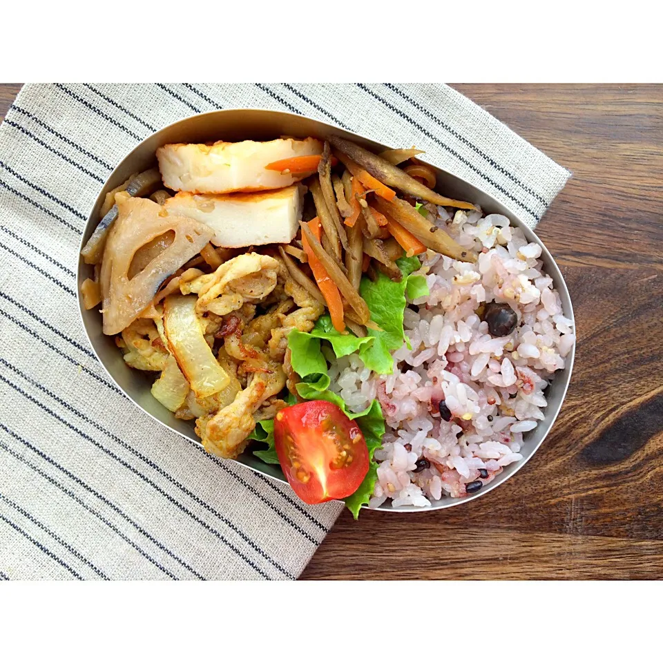 Snapdishの料理写真:豚肉カレー炒めべんとう|ひよこさん