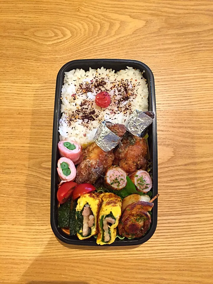 フライドチキン🍗弁当♪|hiromiさん