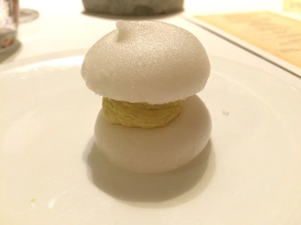 Snapdishの料理写真:Brain damage aka goat's brain mousse in a macaron|Ong Sor Fernさん