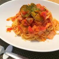 Snapdishの料理写真:なすとベーコンのトマトパスタ|りんごーさん