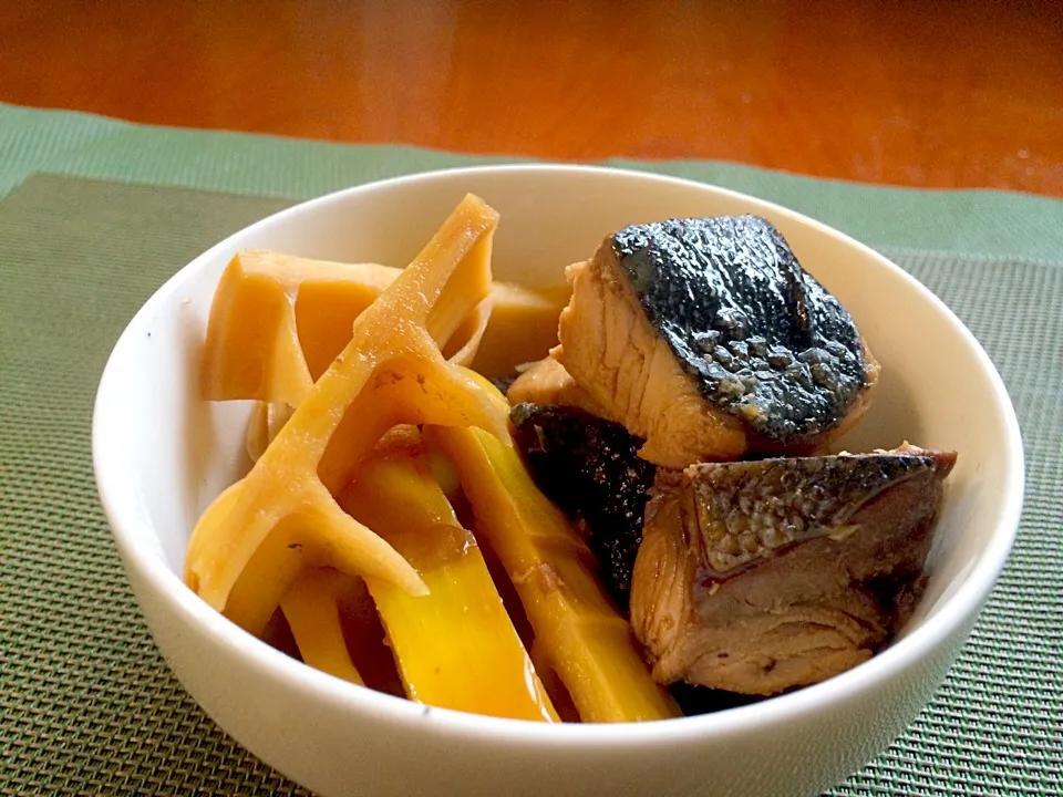 Simmered yellowtail&bamboo shoots🐟🌱鰤と筍の煮物|🌈Ami🍻さん