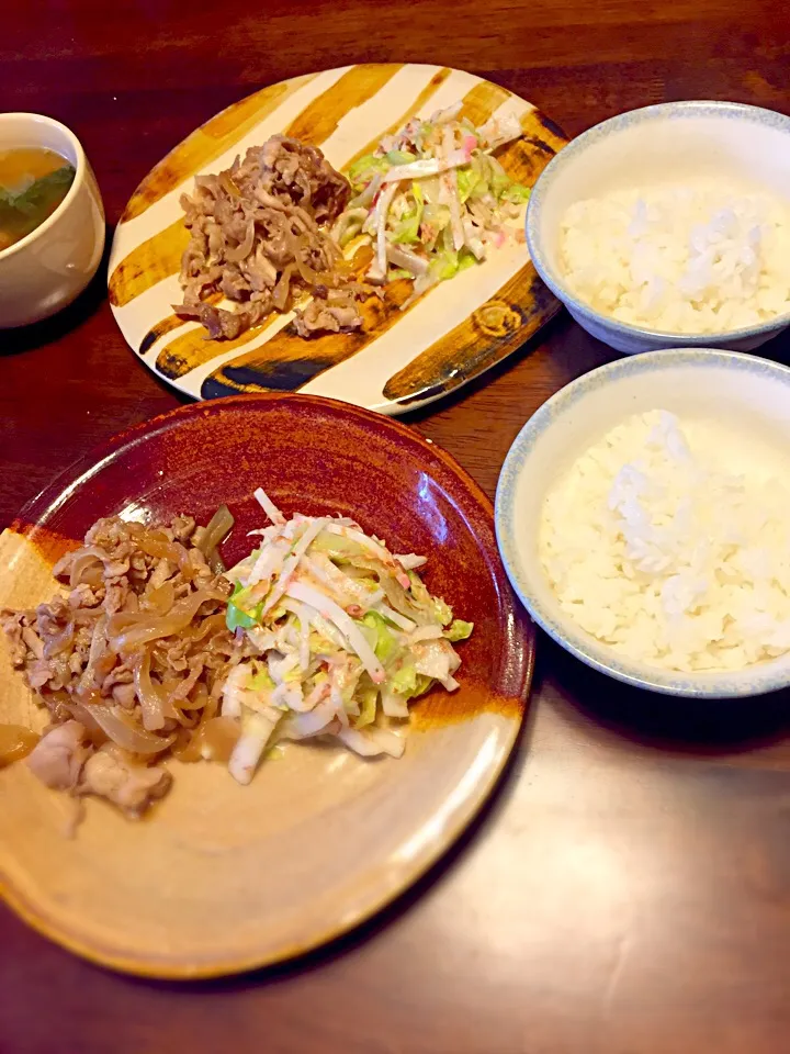 簡単で止まらない大根のサラダと…豚しゃぶ肉の生姜焼き꒰ ♡´∀`♡ ꒱|さくたえさん