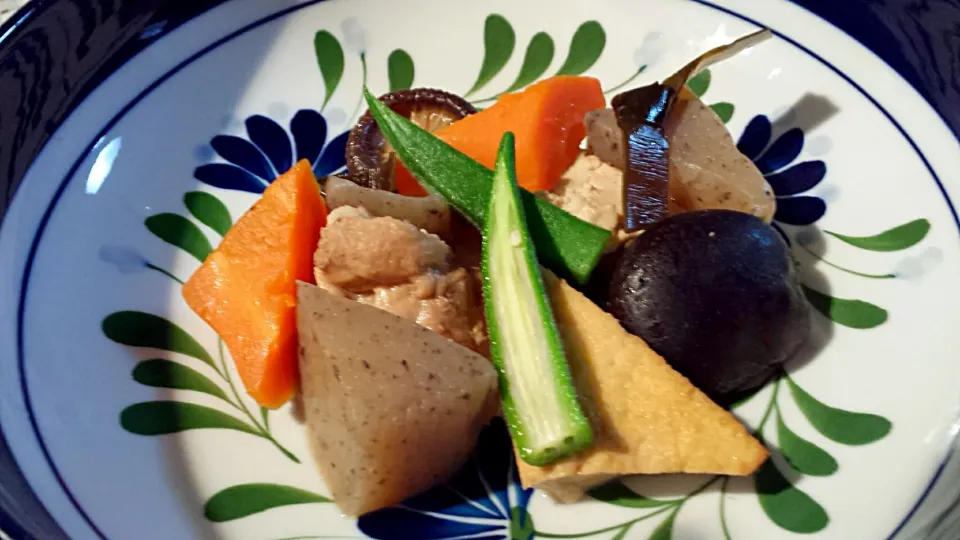 晩ごはん   メインは鶏肉と野菜の煮物|おちゃわんさん