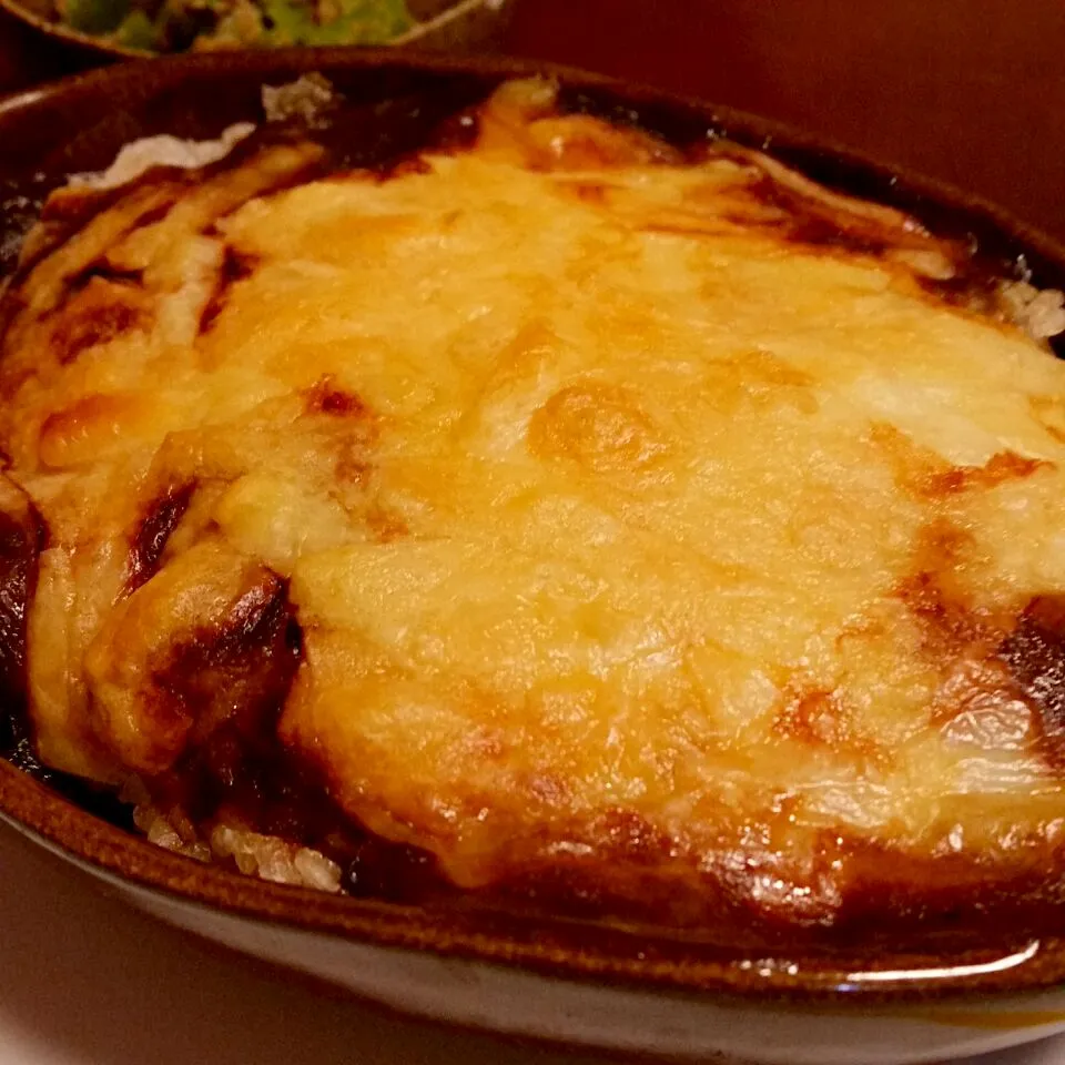 昨日の残りカレーで、焼きチーズカレー|ふりるさん