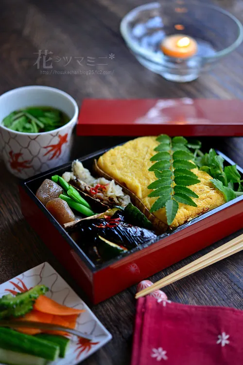 「つゆだく出汁巻き丼弁当」 #花ヲツマミニ|ほ助さん