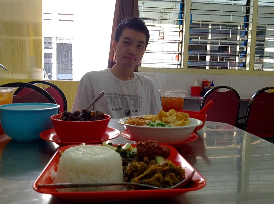 Snapdishの料理写真:Nasi Empal Babat|Bambang Budiono Tjioさん