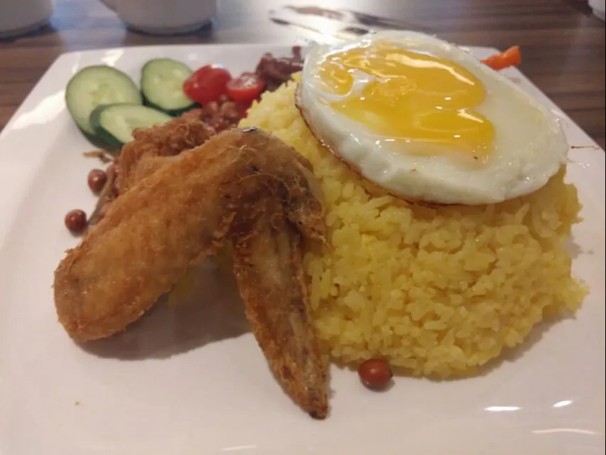 Nasi Lemak Kuning - Yellow Coconut Milk Rice|FooDin'sさん