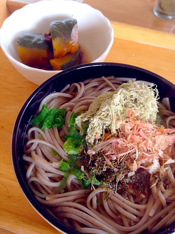 とろろ蕎麦🍜小豆かぼちゃ|かわちさん