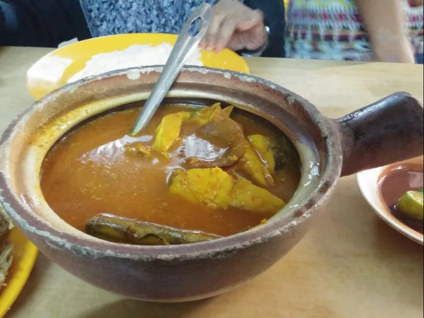 Singgang Asam Pedas Ikan Baung - Cat Fish in Hot & Sour Soup|FooDin'sさん