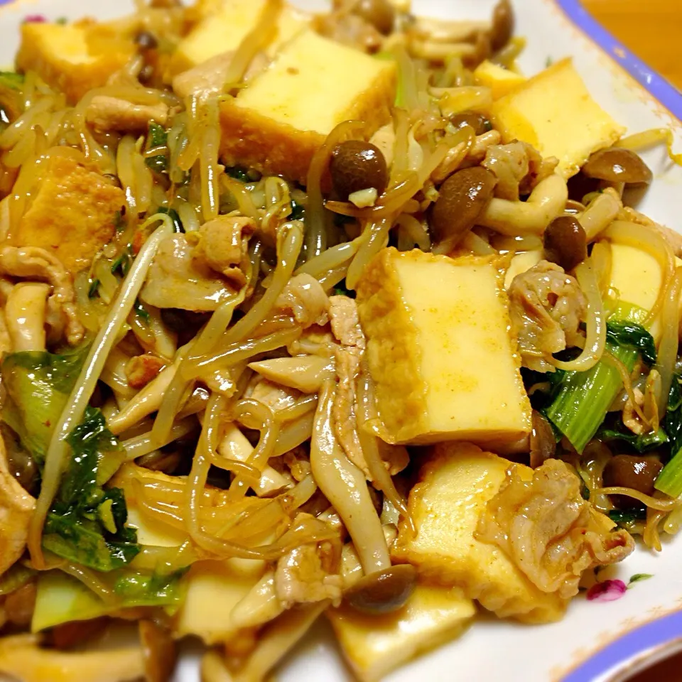 厚揚げ豆腐ともやしのカレー風味炒め🍚|Yu Yu mamaさん