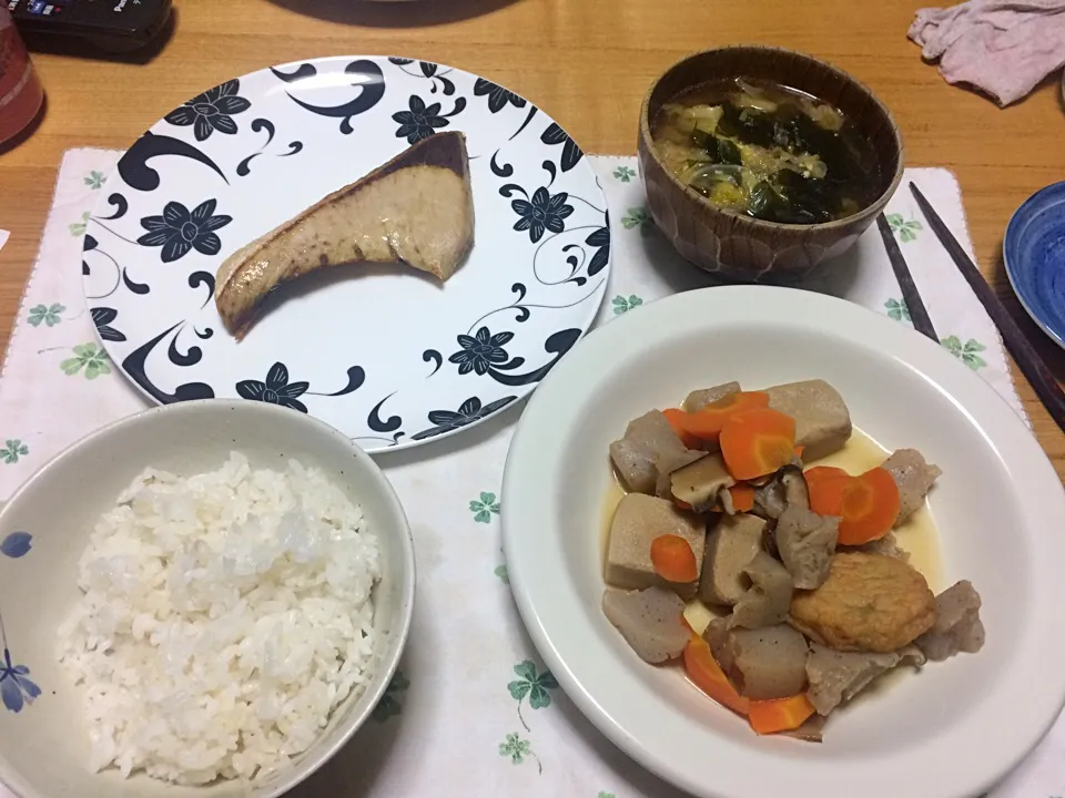 自宅で晩飯|こいちゃんの夫さん