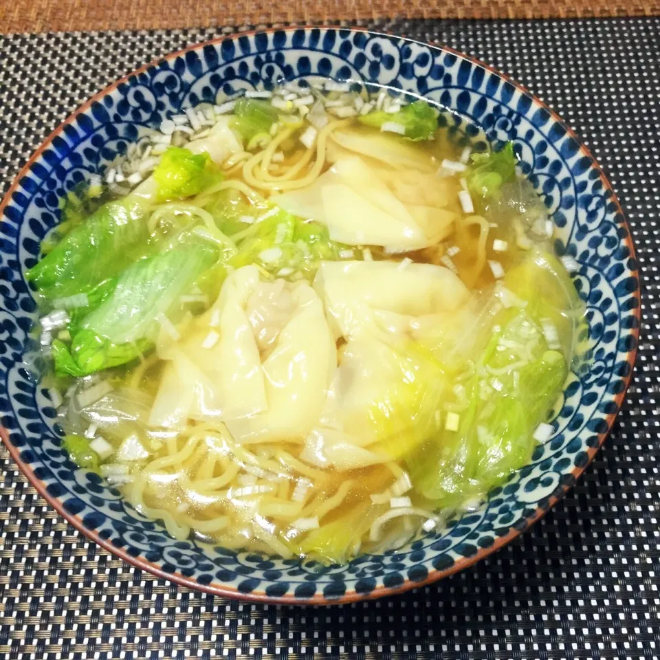 レタス入りワンタン麺|さちさん