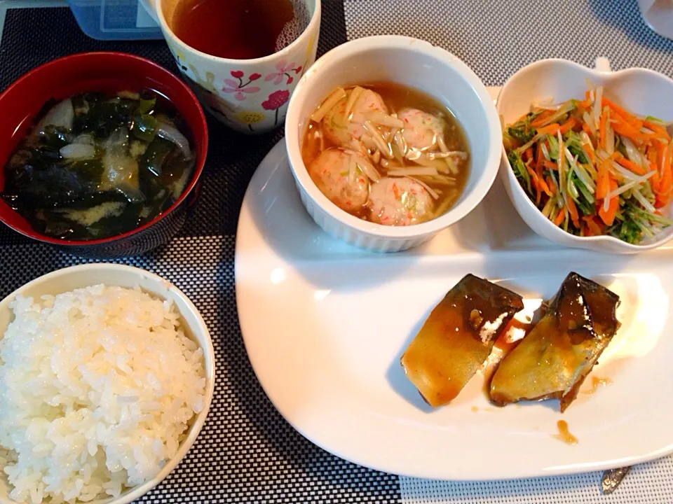 鯖の味噌煮、はんぺん団子のあんかけ|りんこさん